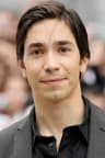 Portrait of Justin Long.
