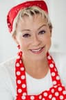 Portrait of Debi Derryberry.