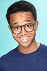 Portrait of Jailen Bates.